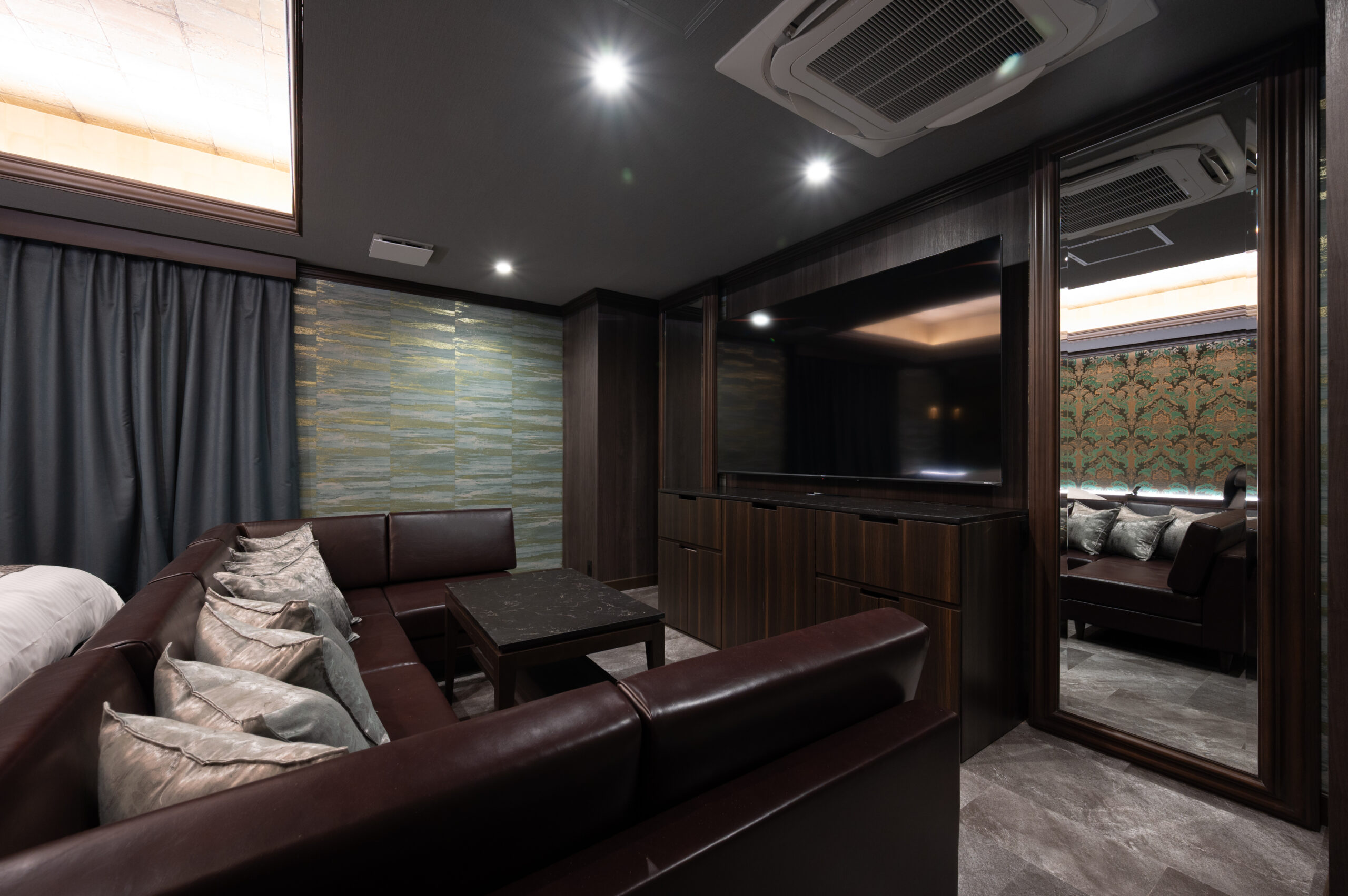 ROOM310 サムネイル2