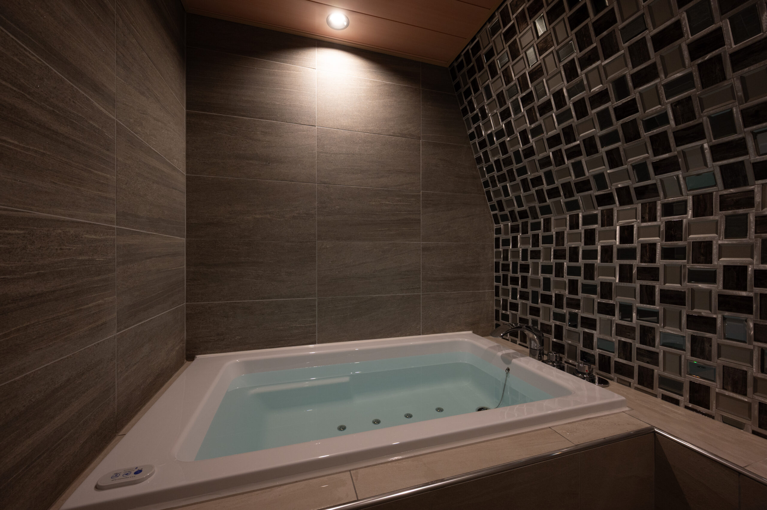 ROOM413 サムネイル2