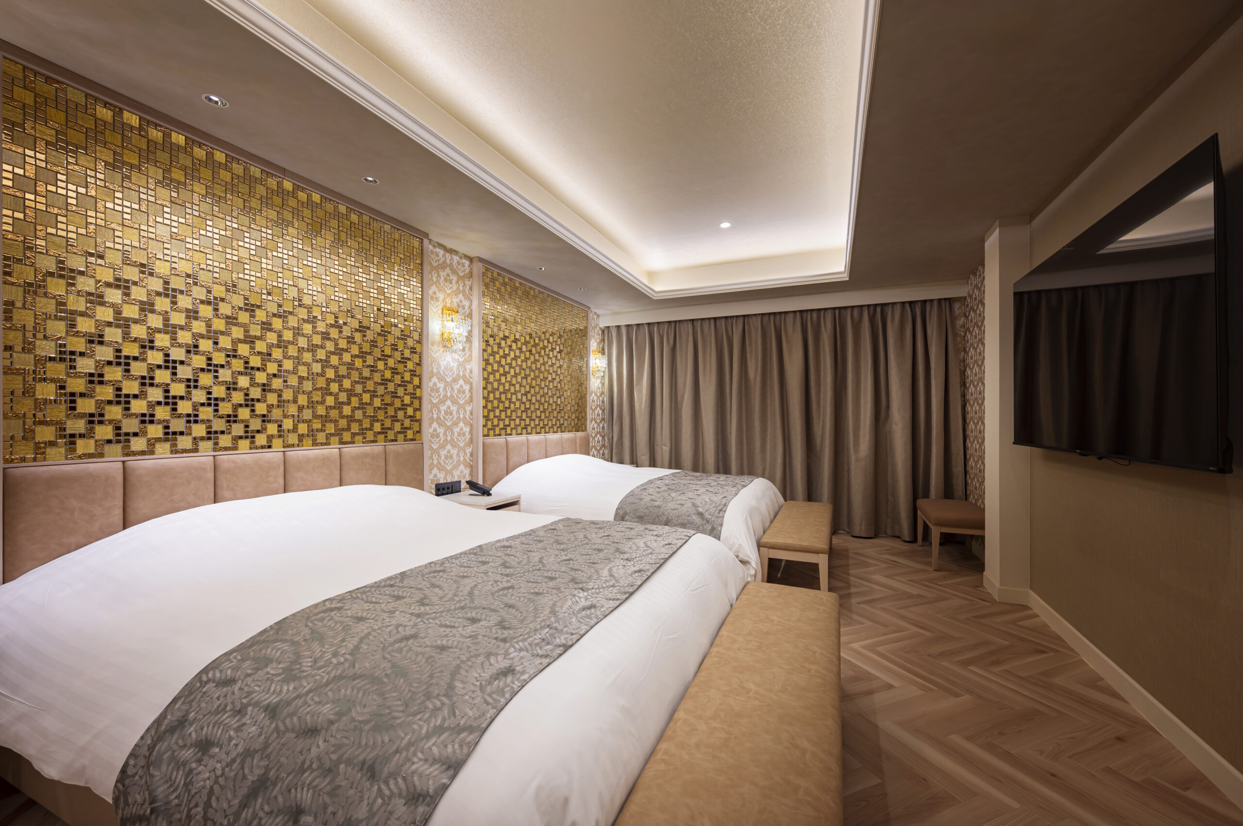 ROOM101 サムネイル2