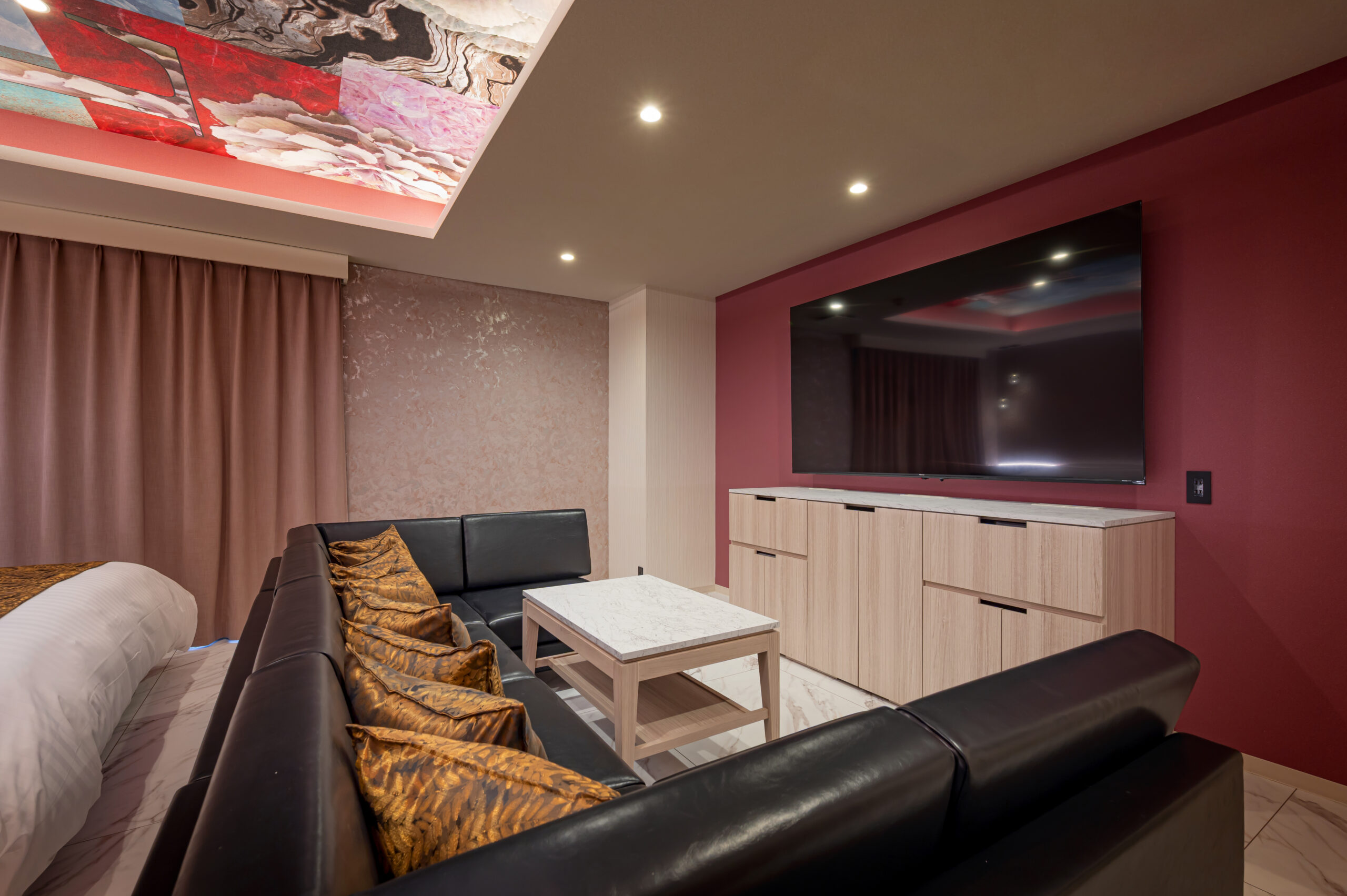 ROOM210 サムネイル2